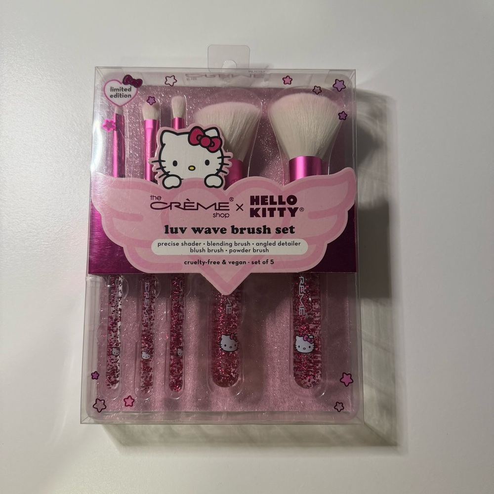 Hello Kitty Pink Glitter Makeup Brush Set